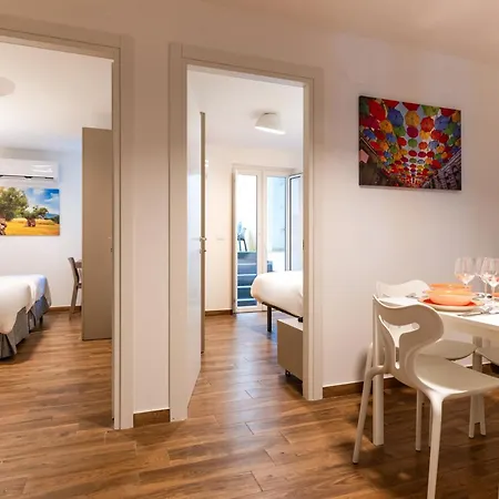 New Modern 2 Bedroom Near Policlinico * باري